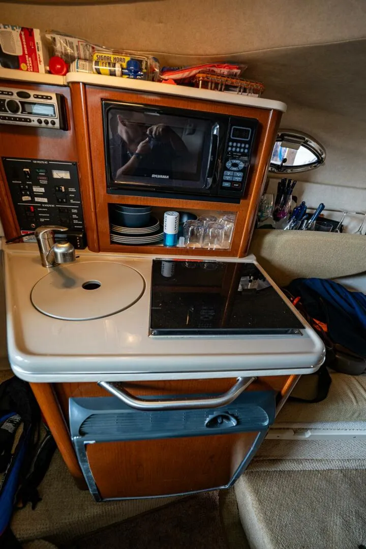 Slide: The Image of Sea Ray 240 Sundancer 2008 - 5120727