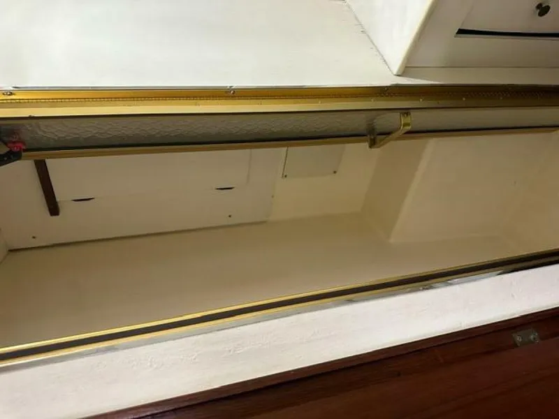 Slide: The Image of Ocean Yachts 38 Super Sport 1985 - 5109146