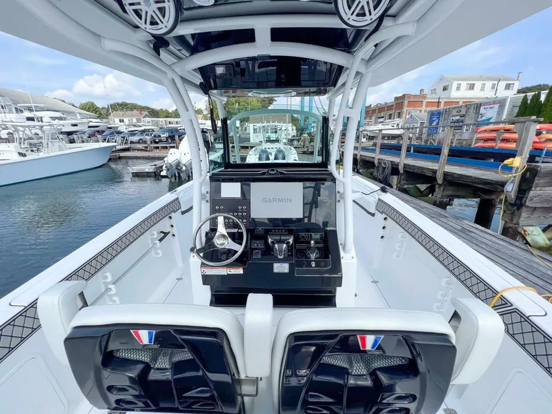 Slide: The Image of Wellcraft 302 2024 - 5109284