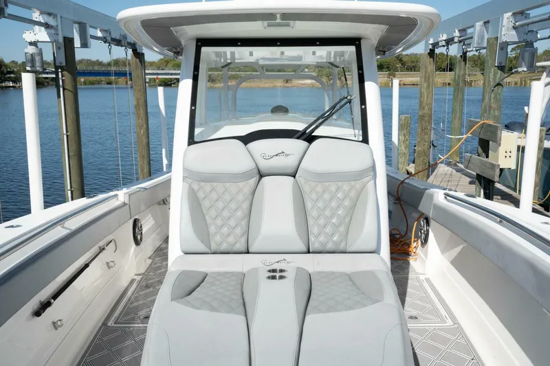 Slide: The Image of BlackWater 43 Sportfish 2020 - 5152087