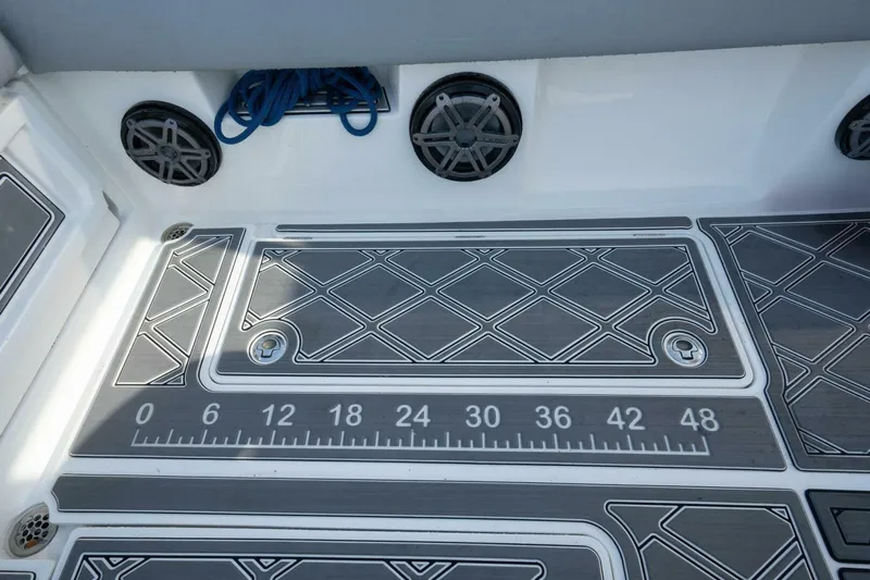 Slide: The Image of BlackWater 43 Sportfish 2020 - 5152102