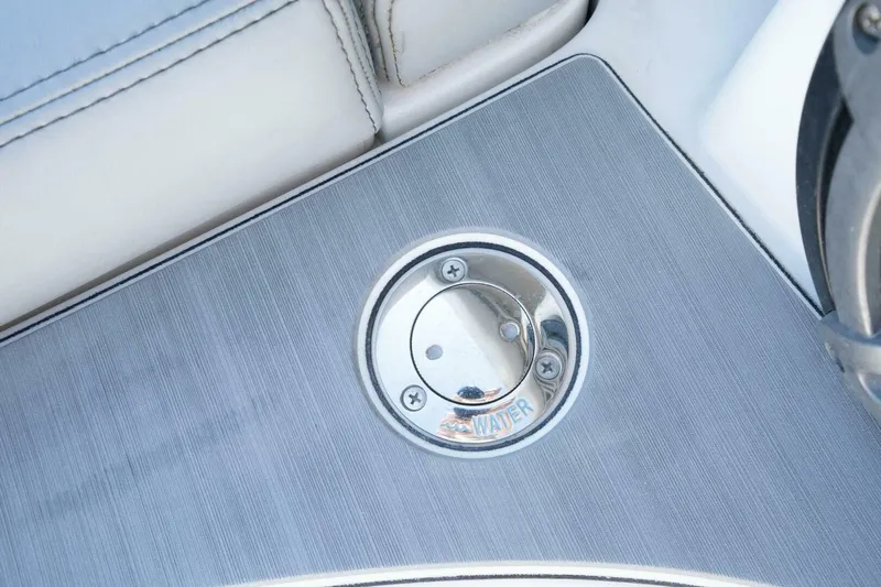 Slide: The Image of BlackWater 43 Sportfish 2020 - 5152111