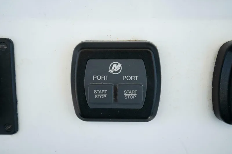 Slide: The Image of BlackWater 43 Sportfish 2020 - 5152139