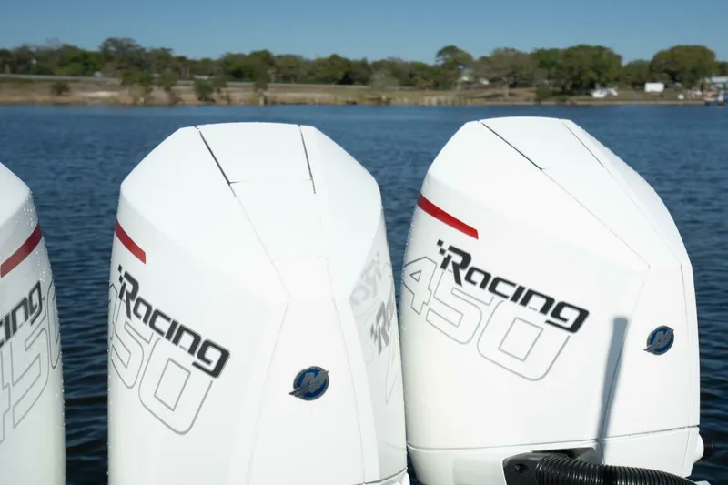 Slide: The Image of BlackWater 43 Sportfish 2020 - 5152145