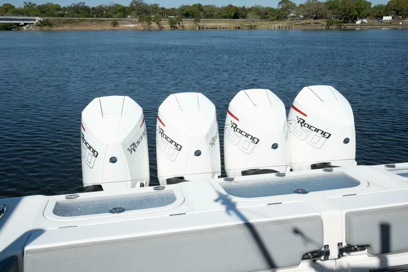 Slide: The Image of BlackWater 43 Sportfish 2020 - 5152146