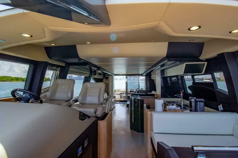 Slide: The Image of Azimut 72 FLY 2016 - 5110986