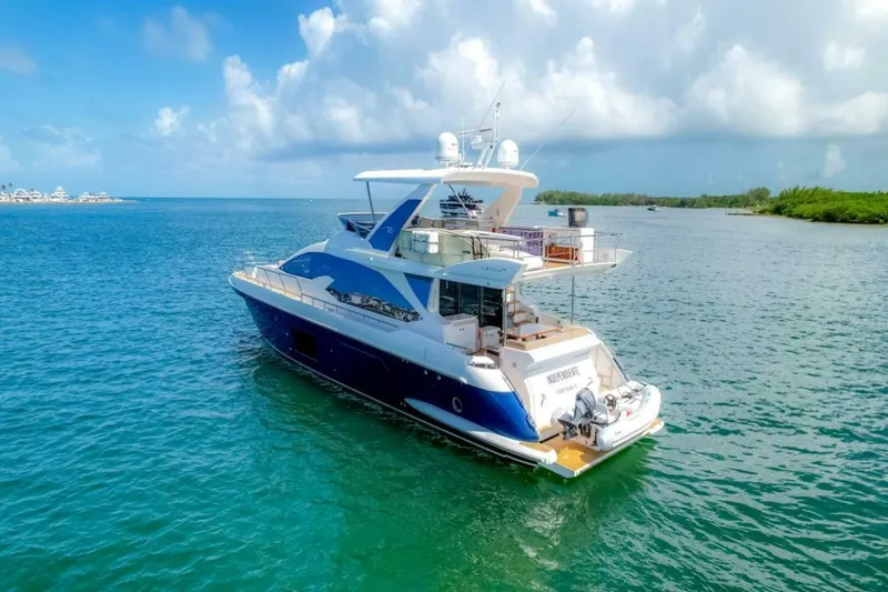 Slide: The Image of Azimut 72 FLY 2016 - 5110977