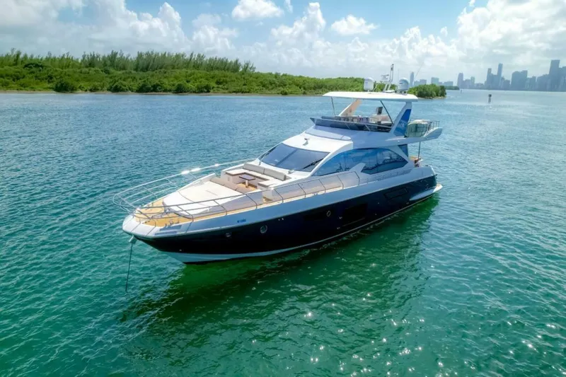 Slide: The Image of Azimut 72 FLY 2016 - 5110979