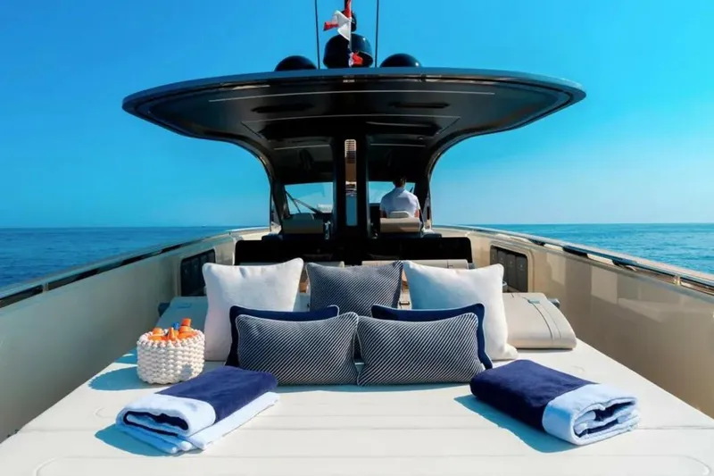 Slide: The Image of Invictus TT460 2023 - 5111386