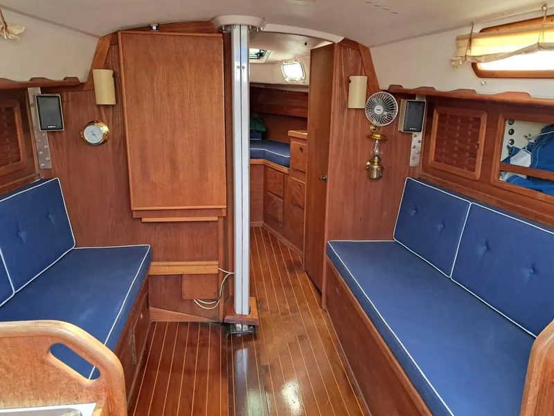 Slide: The Image of Sabre 34 1988 - 5347603