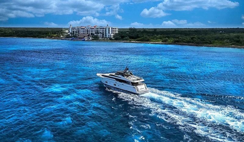 Slide: The Image of Sanlorenzo SL104 - 5112139