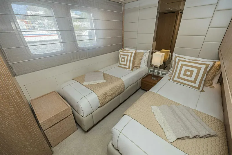 Slide: The Image of Sanlorenzo SL104 - 5112236