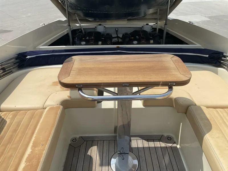 Slide: The Image of Cockpit Table - 5112286