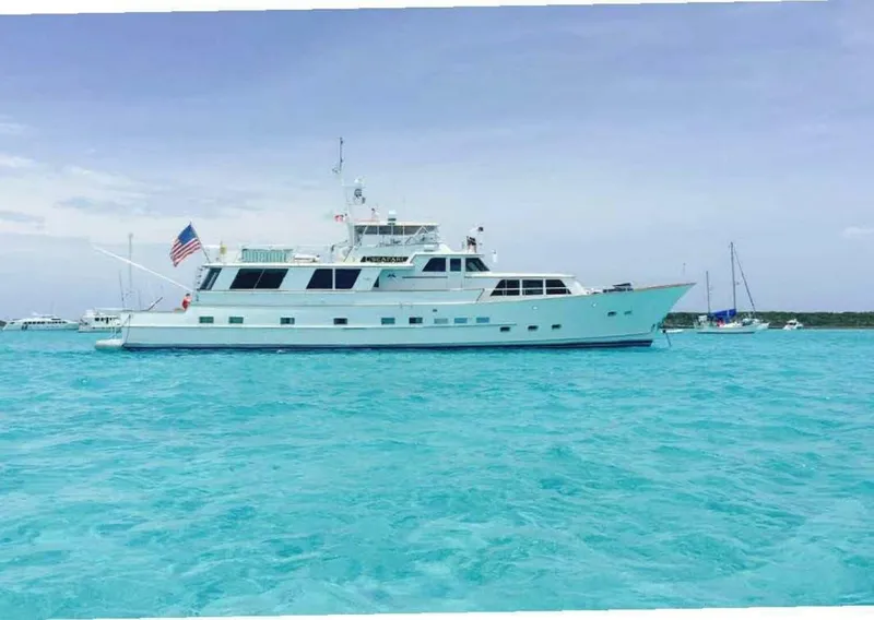 The Image of Burger Raised Pilothouse CPMY 1975 - 5324294