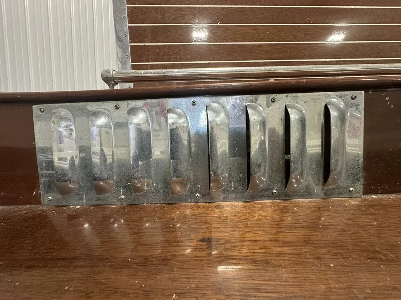 Slide: The Image of Chris-Craft Custom Runabout 1930 - 5112645