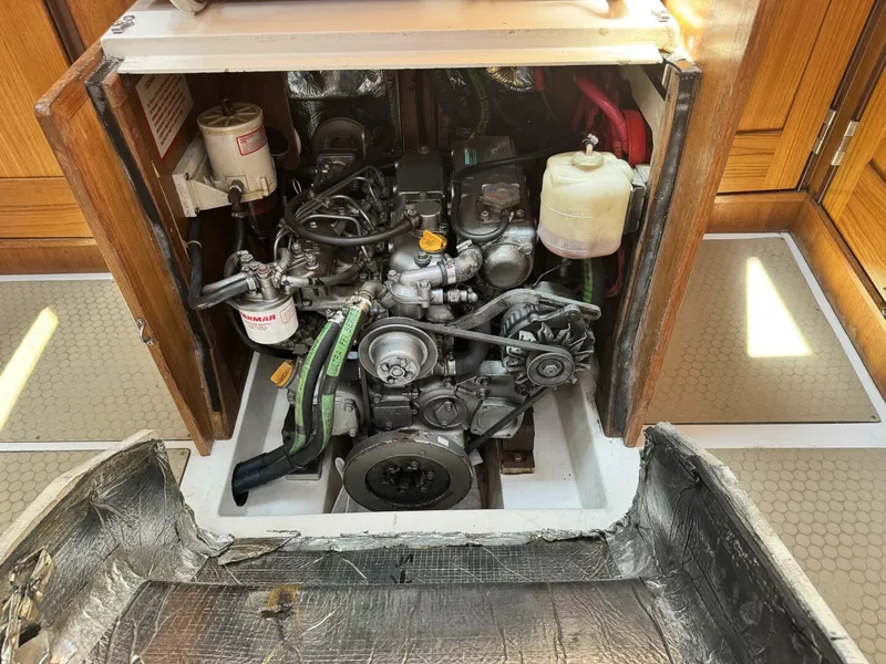 Slide: The Image of Catalina 400 MKII 2001 - 5488041