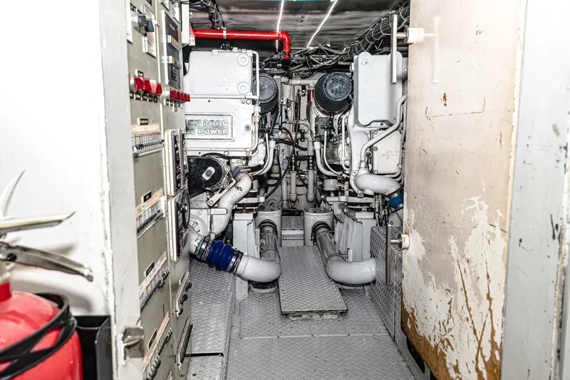 Slide: The Image of Burger 91 1983 - 6009095