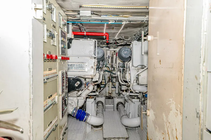 Slide: The Image of Burger 91 1984 - 5122497