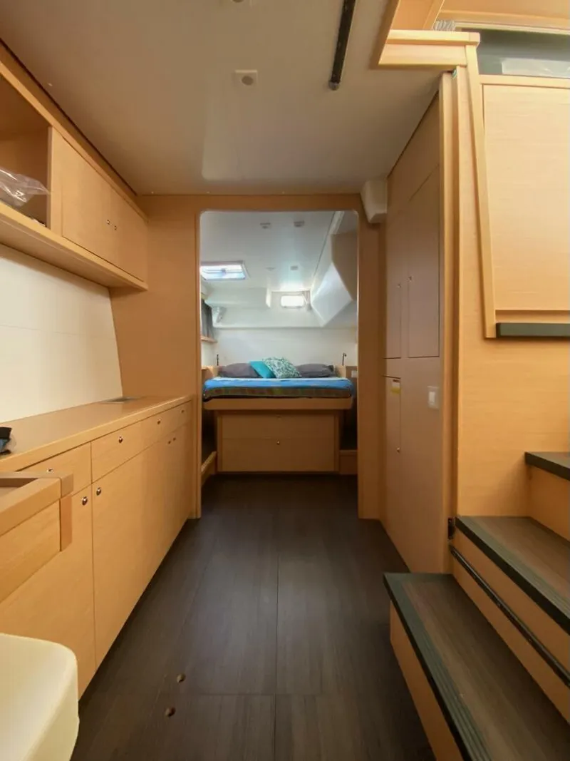 Slide: The Image of Lagoon 450S 2020 - 5117810