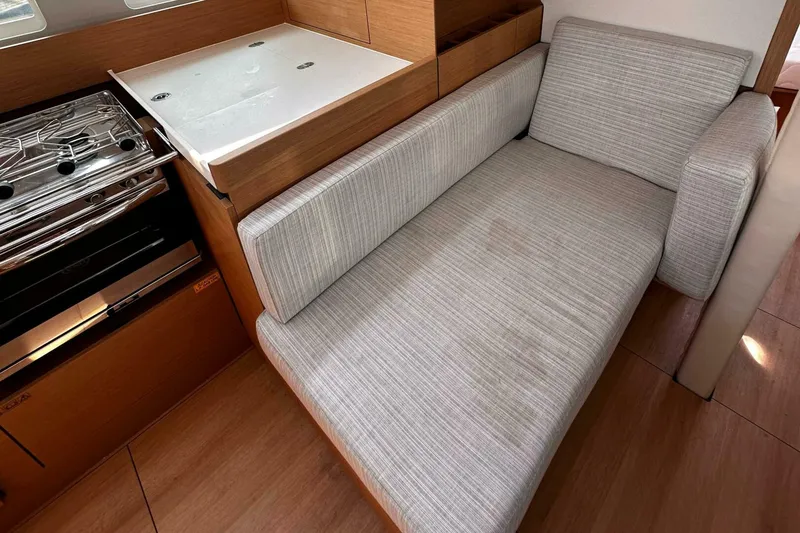 Slide: The Image of Jeanneau Sun Odyssey 410 2021 - 5124082