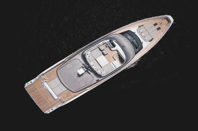 Slide: The Image of Azimut Seadeck 7 2025 - 5289380