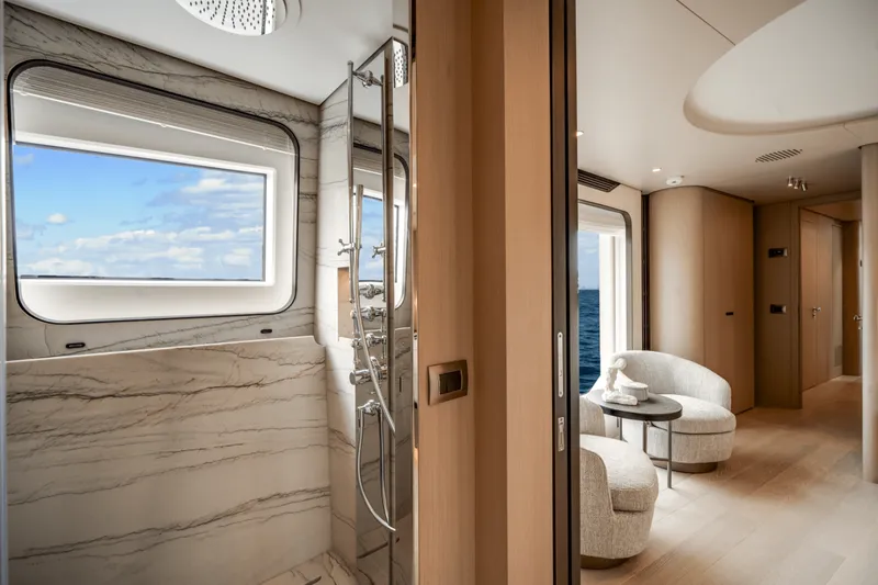 Slide: The Image of Azimut Grande 32M 2025 - 5273849