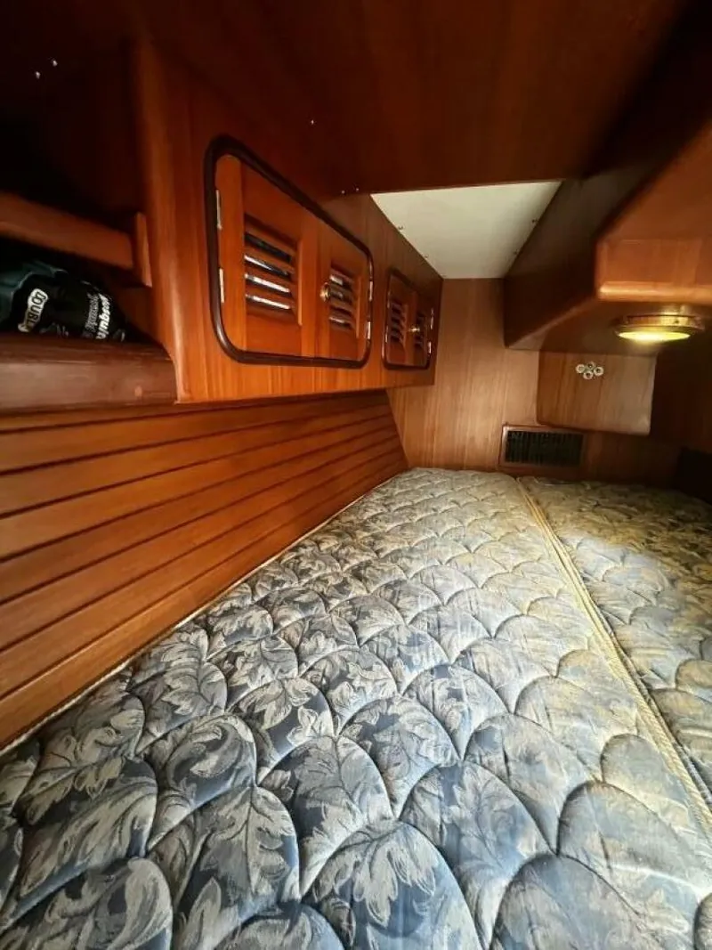 Slide: The Image of Passport 470 2000 - 5115443