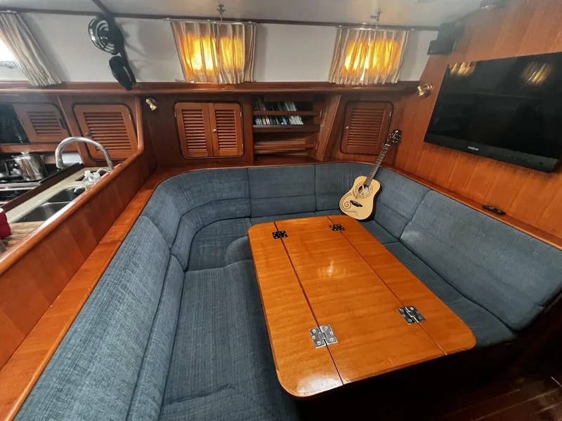 Slide: The Image of Passport 470 2000 - 5115426