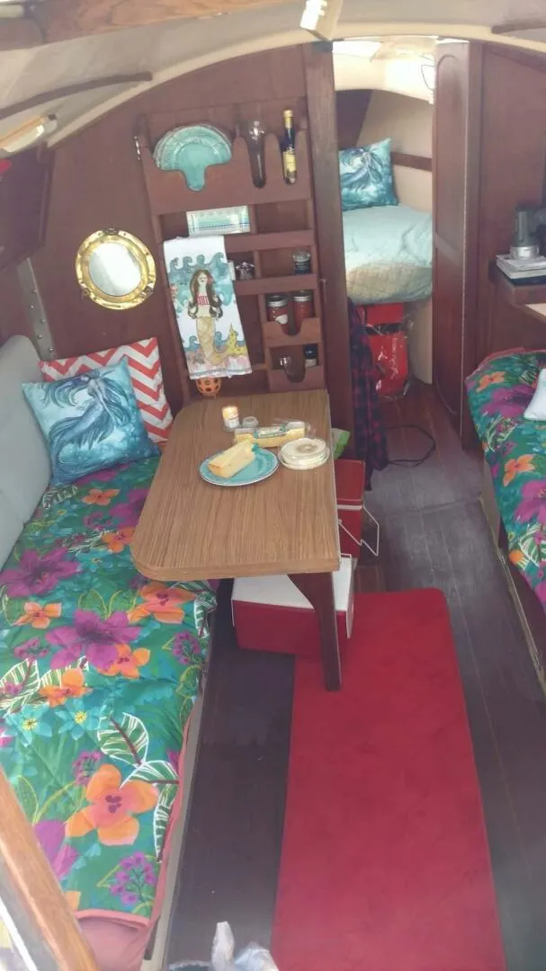 Slide: The Image of Main saloon, table deployed - 5116631