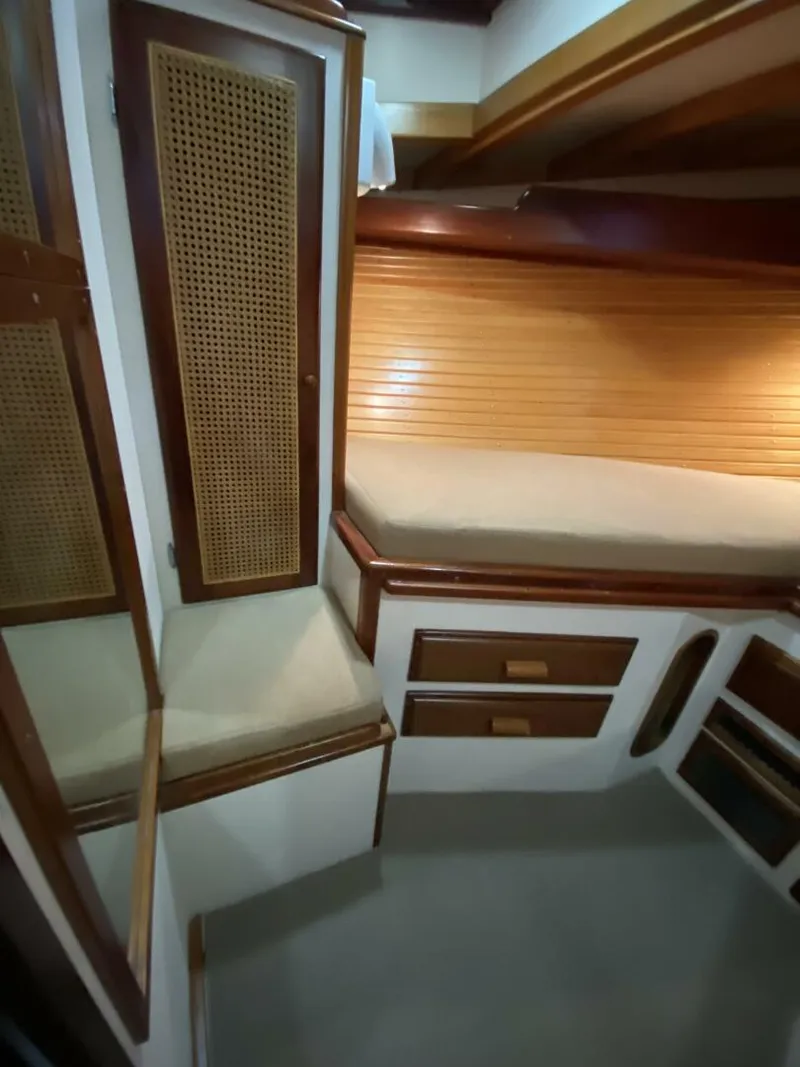 Slide: The Image of Jarvis Newman Lyman Morse Lobster style Cruiser with Aft Cabin 1988 - 5117257
