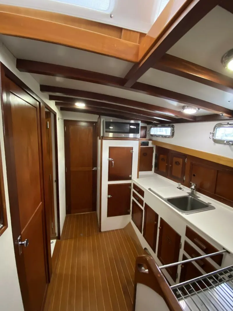 Slide: The Image of Jarvis Newman Lyman Morse Lobster style Cruiser with Aft Cabin 1988 - 5117276