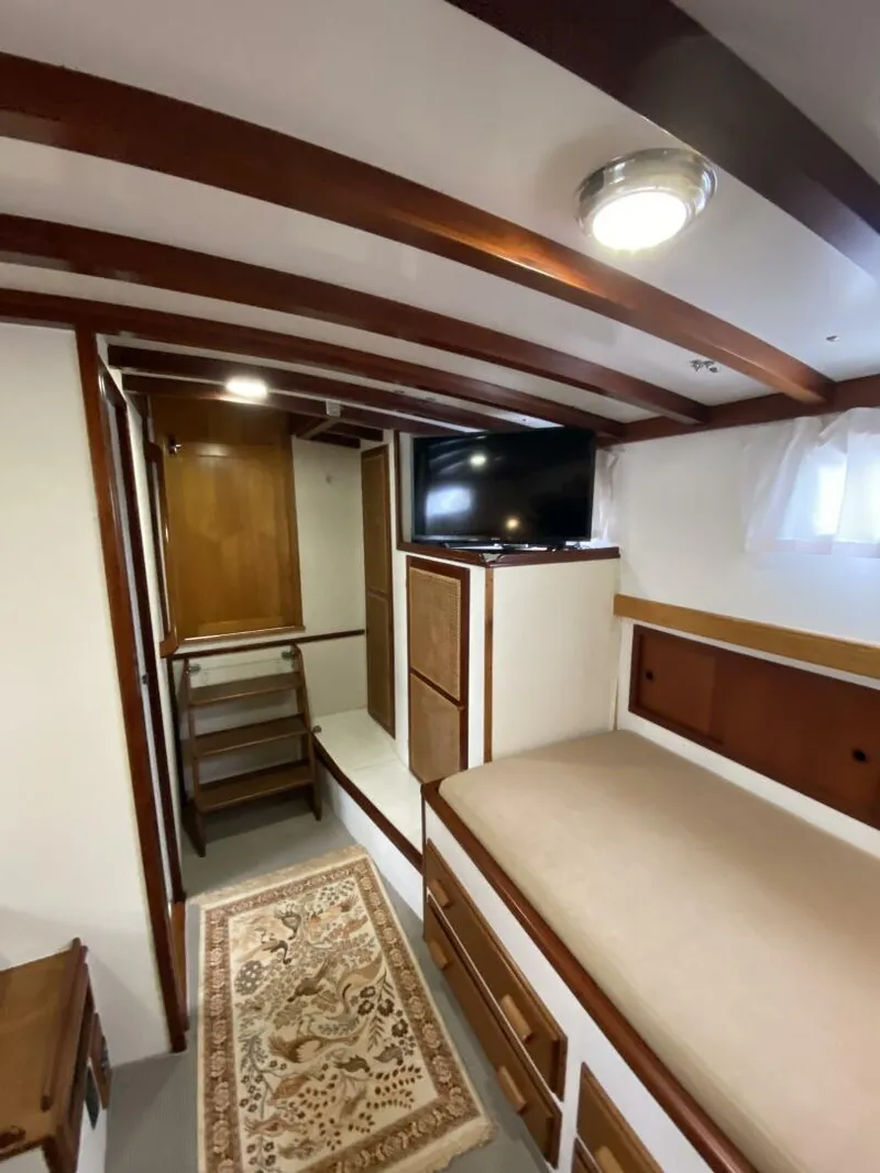 Slide: The Image of Jarvis Newman Lyman Morse Lobster style Cruiser with Aft Cabin 1988 - 5117306