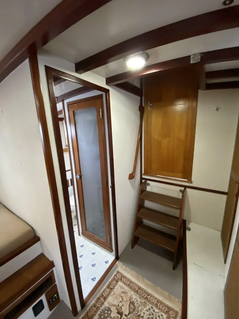 Slide: The Image of Jarvis Newman Lyman Morse Lobster style Cruiser with Aft Cabin 1988 - 5117308