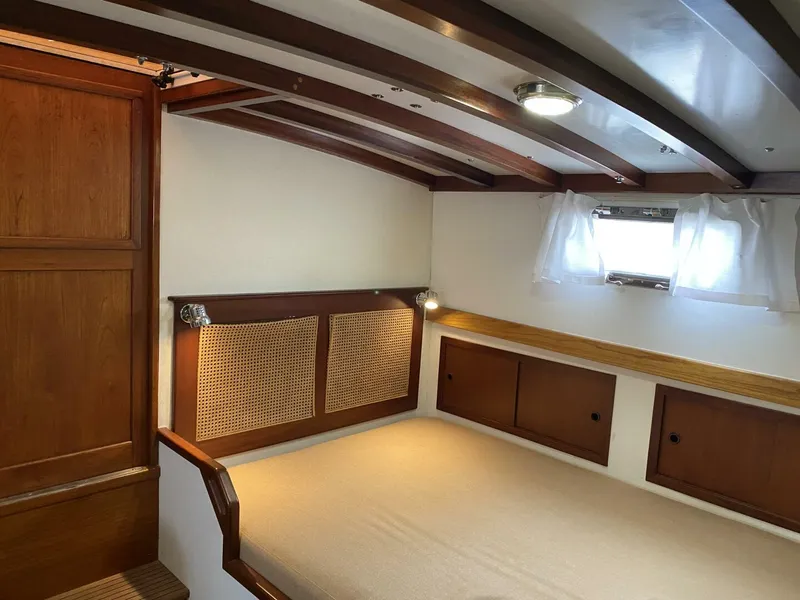 Slide: The Image of Jarvis Newman Lyman Morse Lobster style Cruiser with Aft Cabin 1988 - 5117316