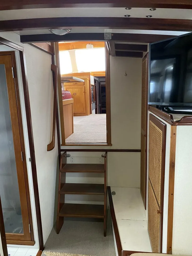 Slide: The Image of Jarvis Newman Lyman Morse Lobster style Cruiser with Aft Cabin 1988 - 5117323