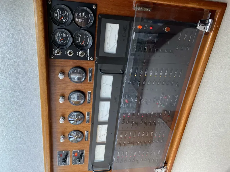 Slide: The Image of Jarvis Newman Lyman Morse Lobster style Cruiser with Aft Cabin 1988 - 5117363