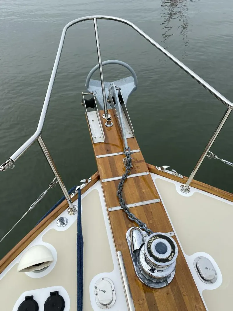 Slide: The Image of Jarvis Newman Lyman Morse Lobster style Cruiser with Aft Cabin 1988 - 5117379