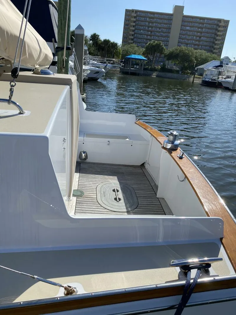 Slide: The Image of Jarvis Newman Lyman Morse Lobster style Cruiser with Aft Cabin 1988 - 5117389