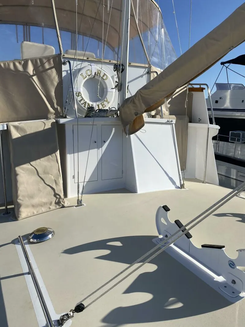 Slide: The Image of Jarvis Newman Lyman Morse Lobster style Cruiser with Aft Cabin 1988 - 5117400