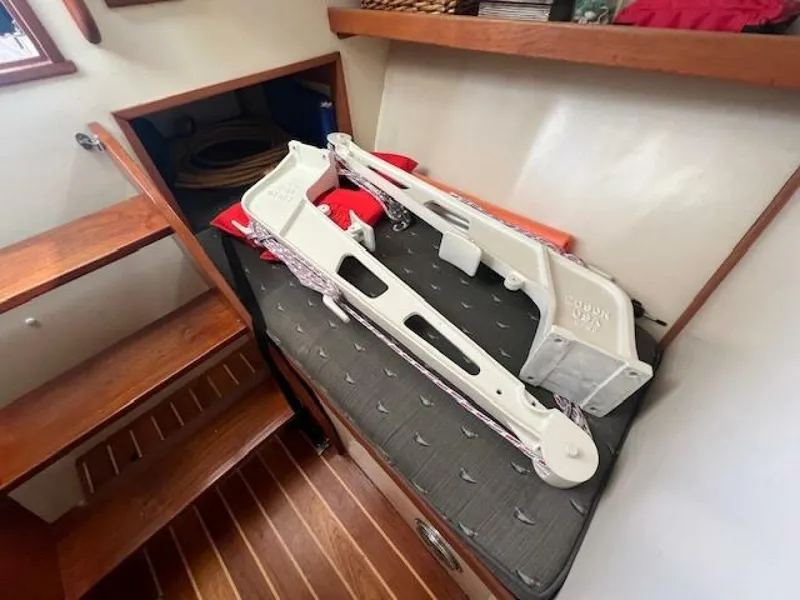 Slide: The Image of Blue Seas Flybridge Cruiser 1989 - 5118127