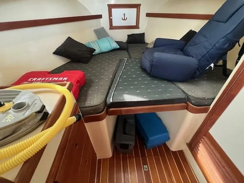 Slide: The Image of Blue Seas Flybridge Cruiser 1989 - 5118123