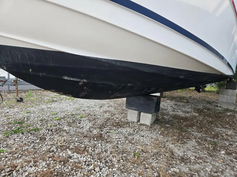 Slide: The Image of Trophy 2503 Center Console 1998 - 5118399