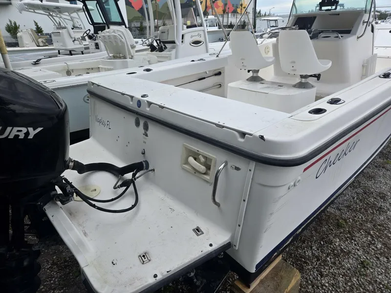 Slide: The Image of Trophy 2503 Center Console 1998 - 5118402