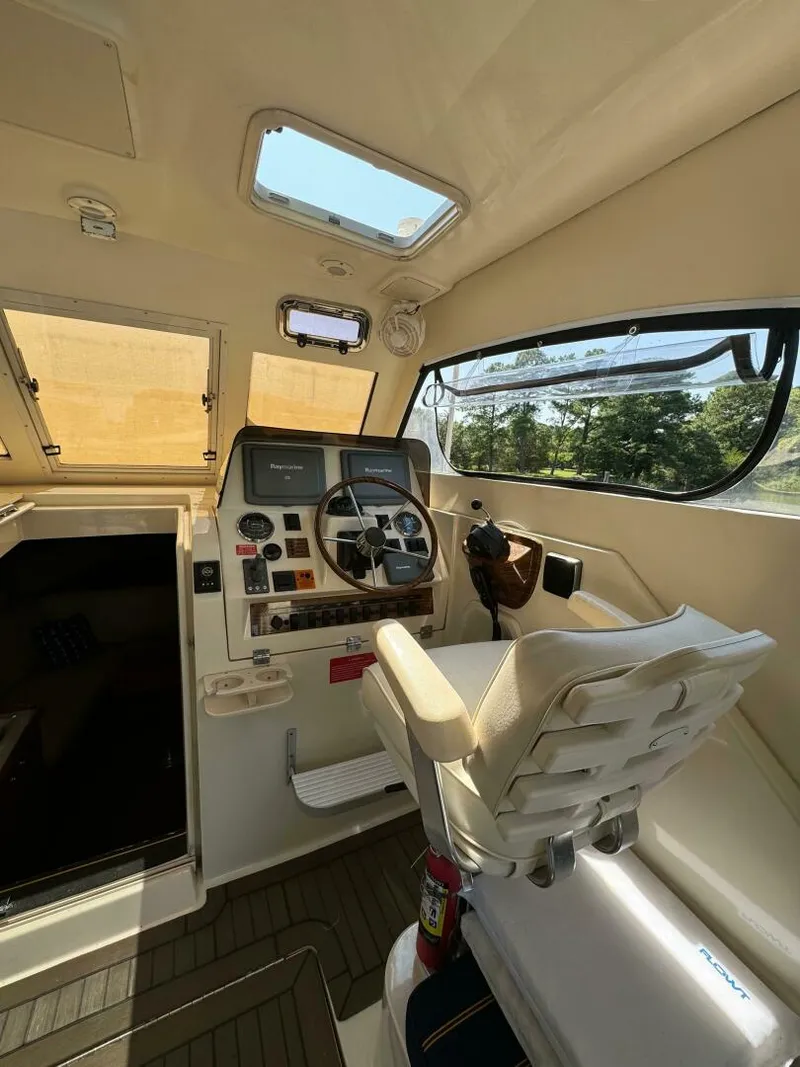 Slide: The Image of Mainship 30 Rum Runner REDUCED FOR QUICK SALE 2005 - 5123737