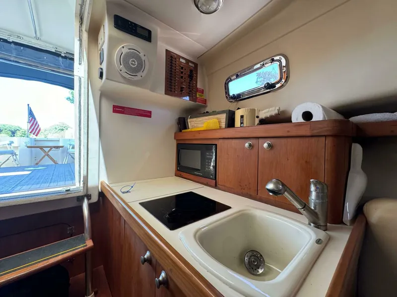 Slide: The Image of Mainship 30 Rum Runner REDUCED FOR QUICK SALE 2005 - 5123743