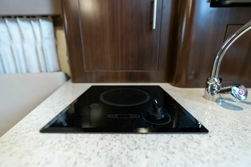 Slide: The Image of Regal 28 Express 2016 - 5119556