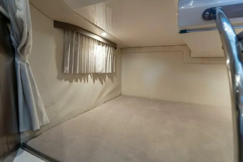 Slide: The Image of Regal 28 Express 2016 - 5119558