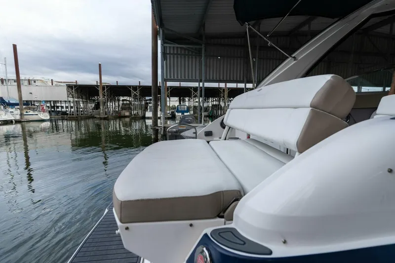 Slide: The Image of Regal 28 Express 2016 - 5119587