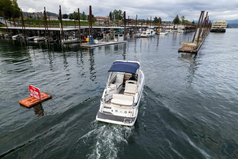 Slide: The Image of Regal 28 Express 2016 - 5119598