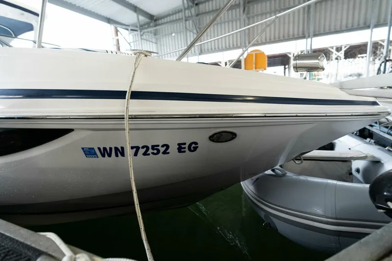 Slide: The Image of Regal 28 Express 2016 - 5119607